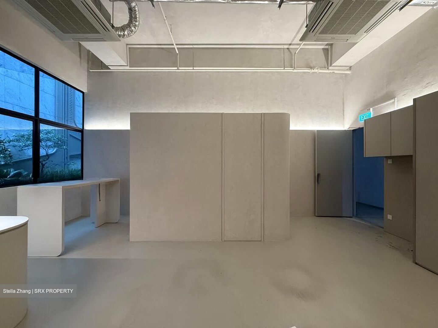 Hexacube (D14), Office #521035441